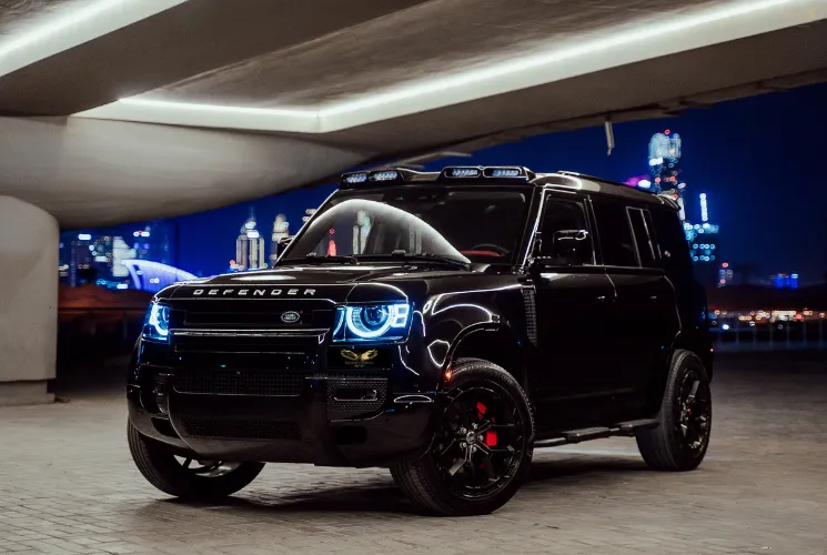 Range Rover Defender For Rent in Dubai